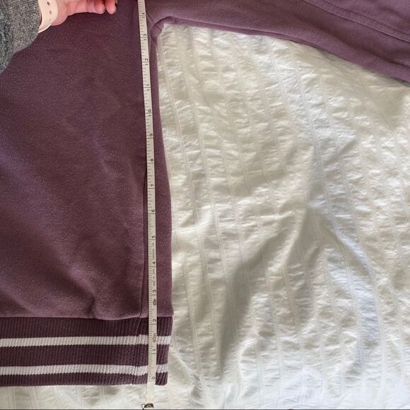 FILA Sweatshirt - Picture 9 of 10